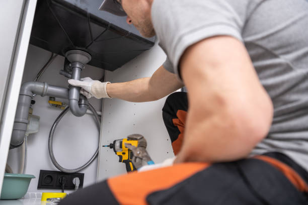 Best Shower Repair Services  in Navy Yard City, WA